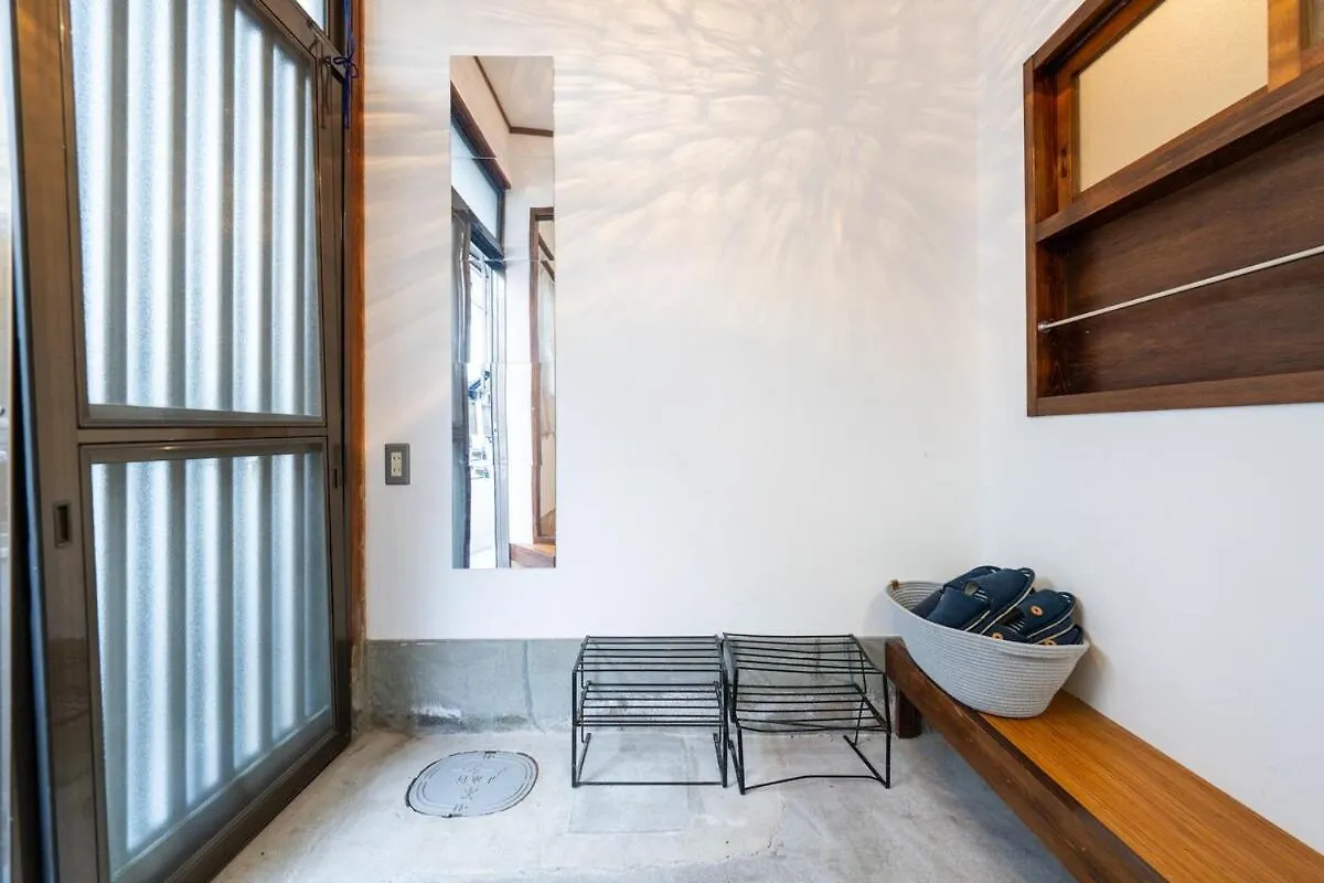 リノベーション古民家　ゆうなぎ Villa Osaka Semesterbostad